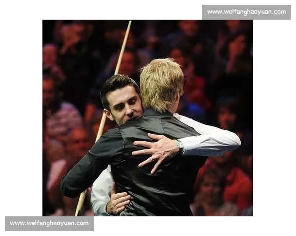 罗伯逊 10 传 4 中定乾坤：左路传中统治比赛节奏